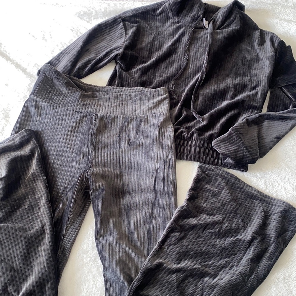 Two piece set flare pants and crop top
